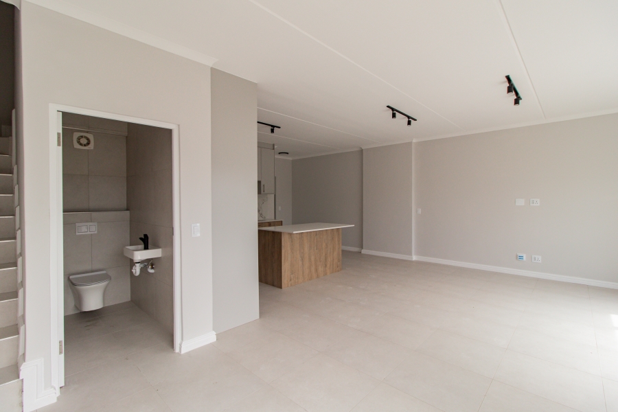 3 Bedroom Property for Sale in Sandown Western Cape